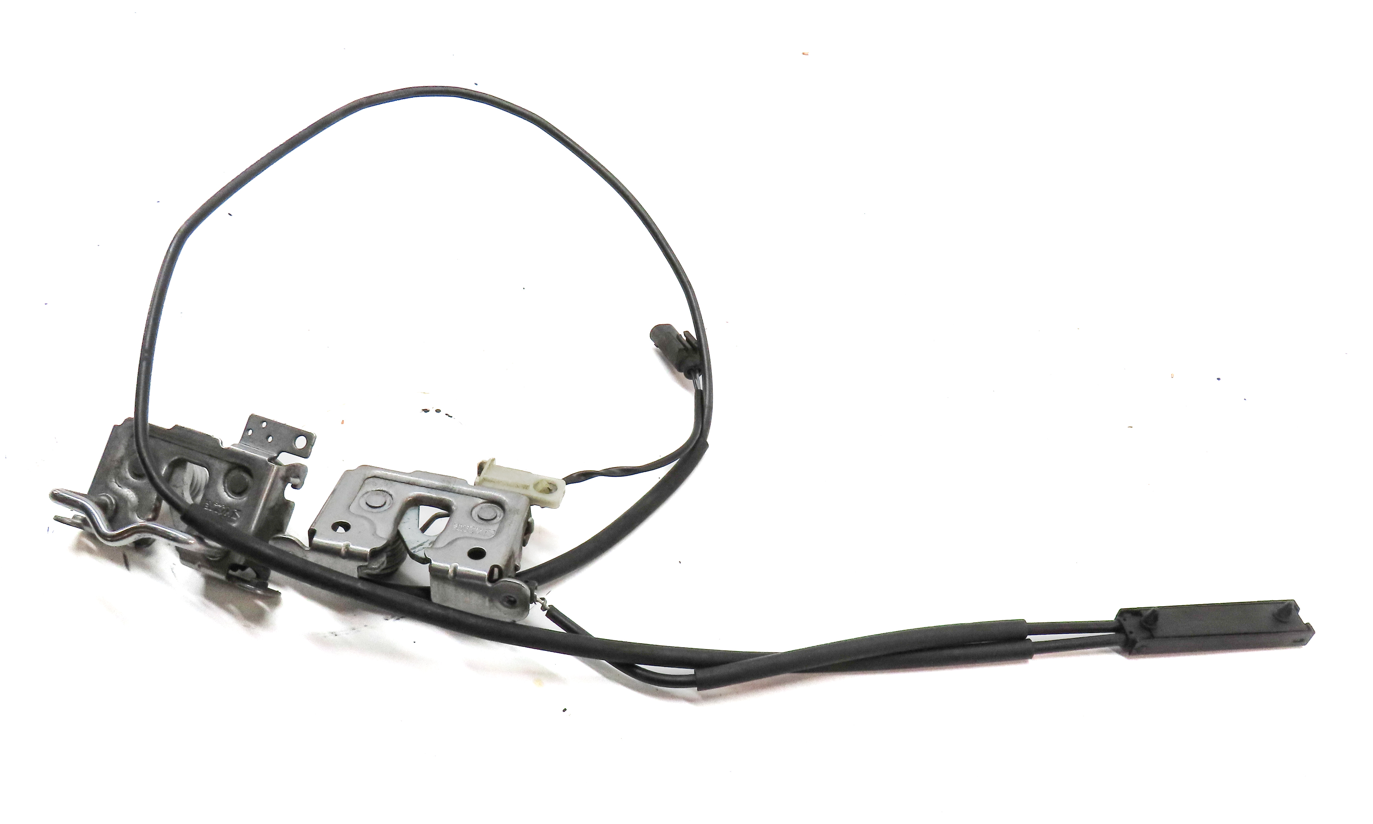 2015 BMW X4 (F26) FRONT LEFT & RIGHT LOWER HOOD LOCK LATCH SET-2 w/ CABLE — exact item pictured